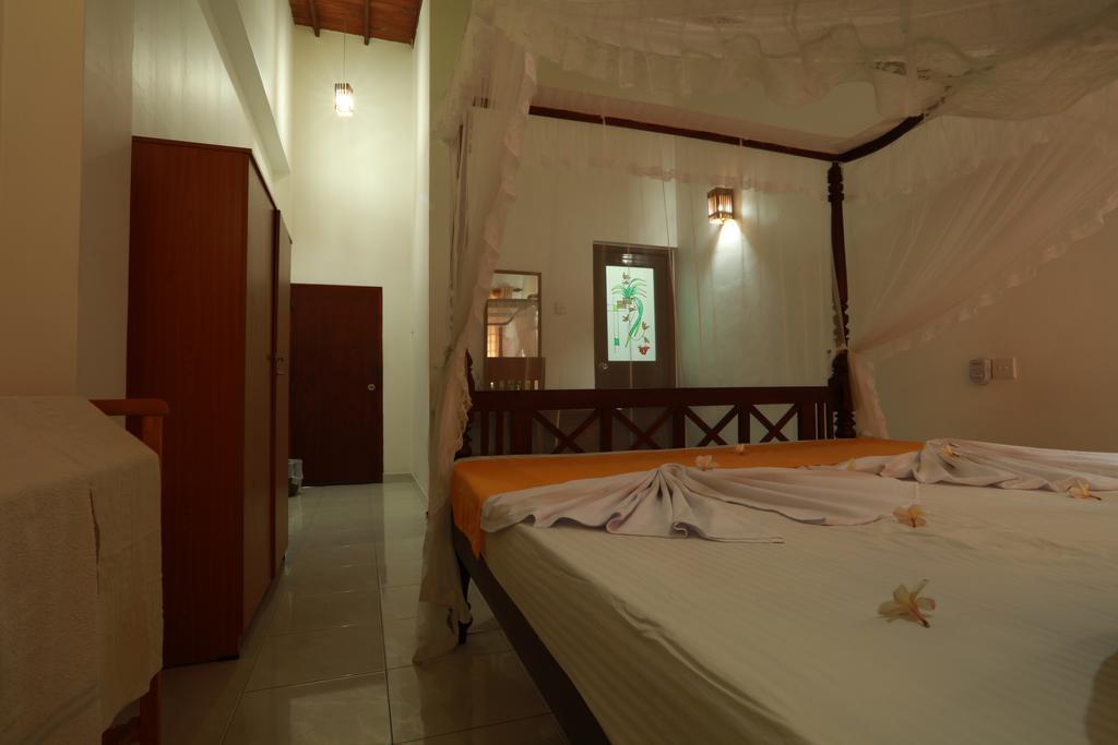 Flamingo Guest House Unawatuna Buitenkant foto