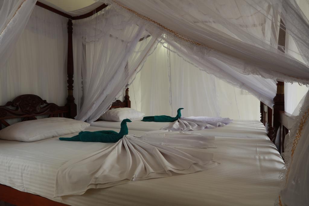 Flamingo Guest House Unawatuna Buitenkant foto