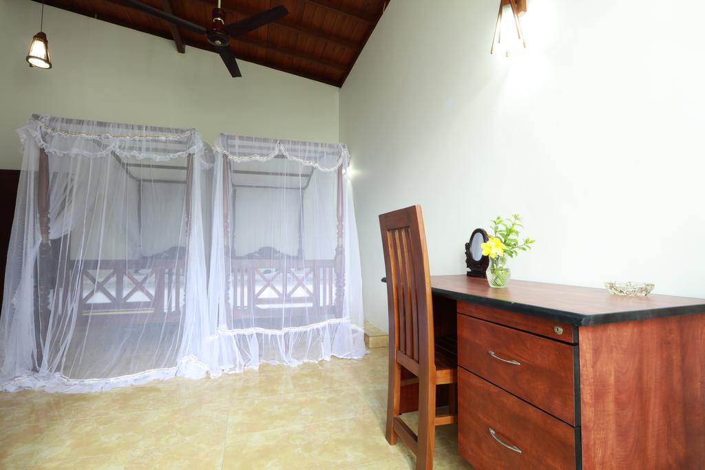 Flamingo Guest House Unawatuna Buitenkant foto