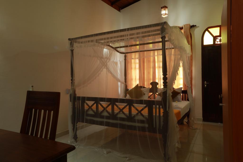 Flamingo Guest House Unawatuna Buitenkant foto