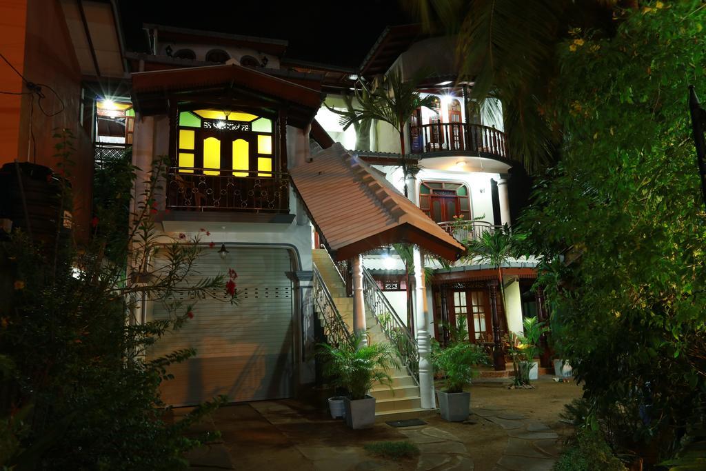 Flamingo Guest House Unawatuna Buitenkant foto